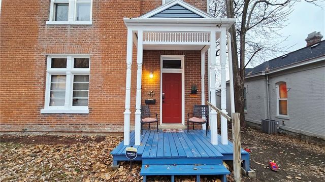 220 N 17th Street, St Joseph, MO 64501