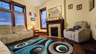 220 N 17th Street, St Joseph, MO 64501