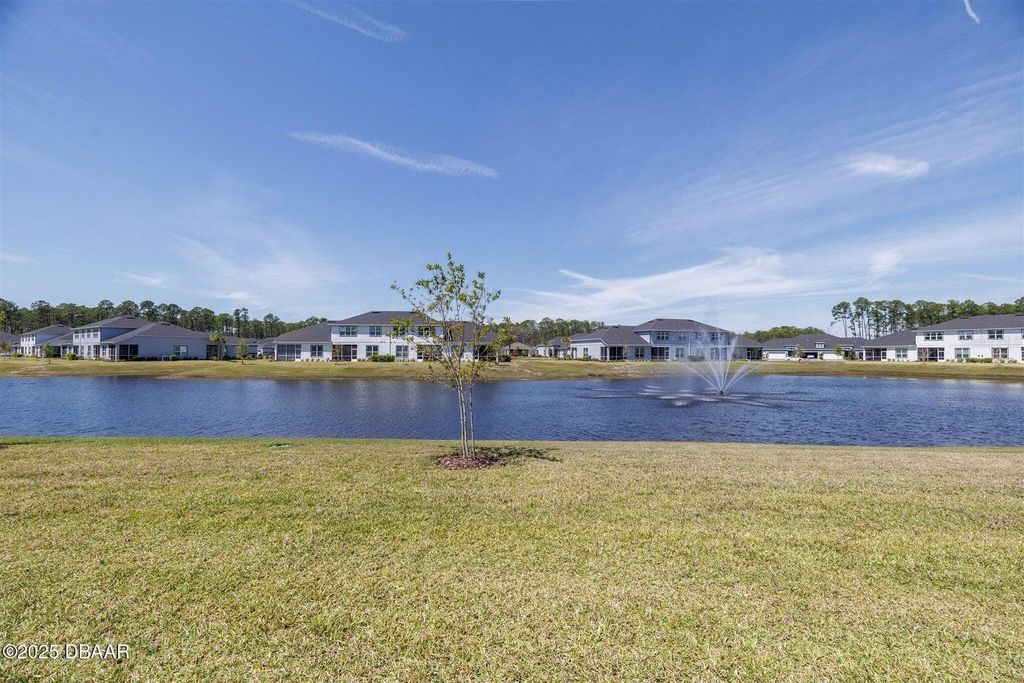 Image 27 of property listing at 27 LONGRIDGE LANE, Ormond Beach, FL 32174