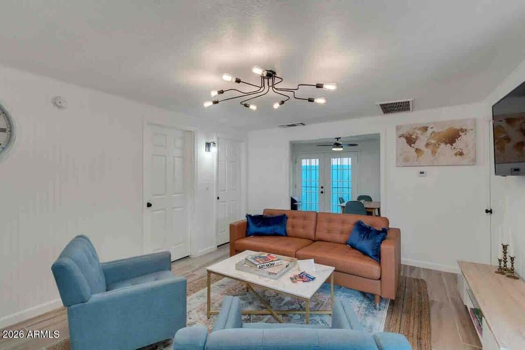 214 E ALICE Avenue, Phoenix, AZ 85020 — photo 3