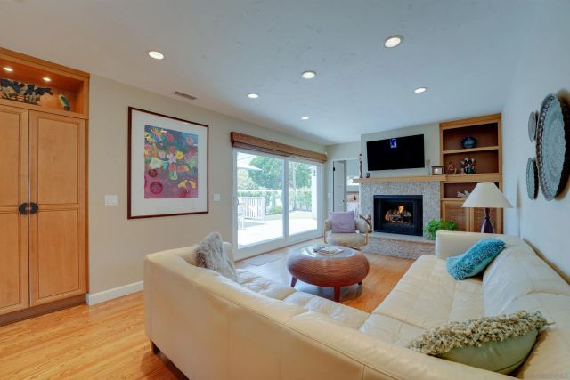 8139 Paseo Del Ocaso, La Jolla, CA 92037
