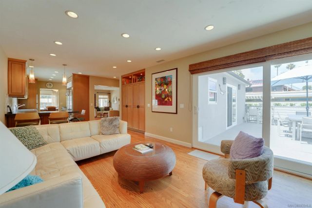 8139 Paseo Del Ocaso, La Jolla, CA 92037