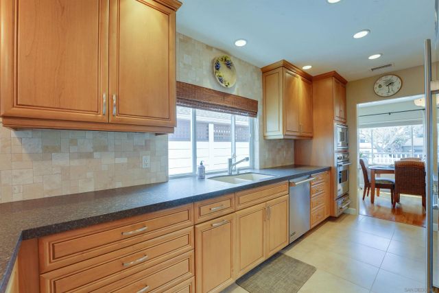 8139 Paseo Del Ocaso, La Jolla, CA 92037