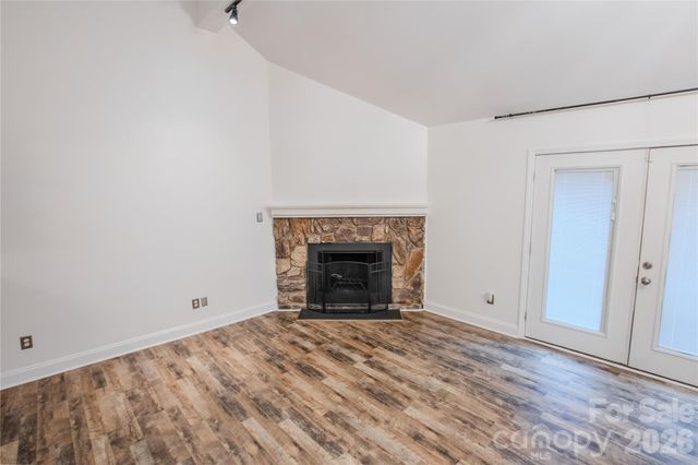 100 Willow Run Drive 2, Gastonia, NC 28056