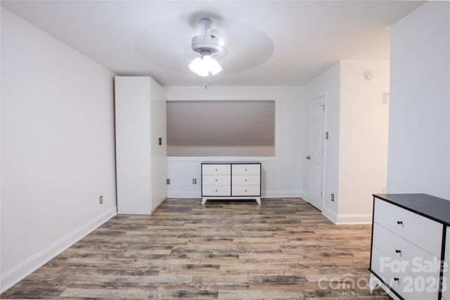 100 Willow Run Drive 2, Gastonia, NC 28056