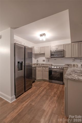 100 Willow Run Drive 2, Gastonia, NC 28056