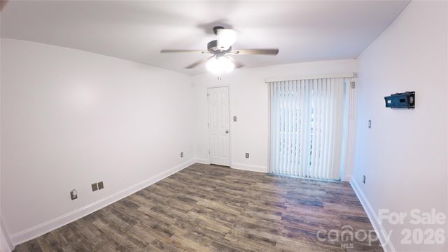 100 Willow Run Drive 2, Gastonia, NC 28056