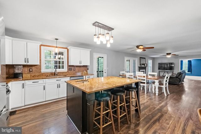 9928 AVALON WAY, Fredericksburg, VA 22408