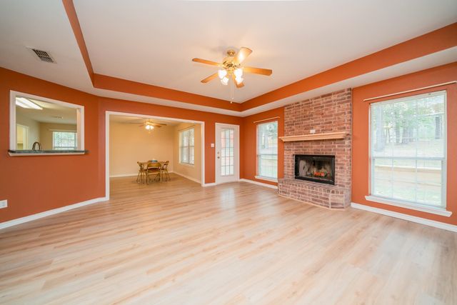 264 Peaceful Valley Trail, Holly Lake Ranch, TX 75765