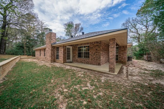 264 Peaceful Valley Trail, Holly Lake Ranch, TX 75765