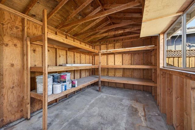 2169 Yorkshire Way, Mountain View, CA 94040