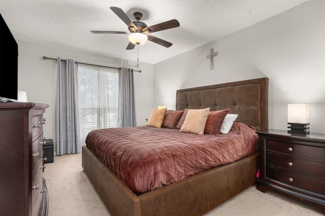 1516 Bay Area Boulevard D2, Houston, TX 77058