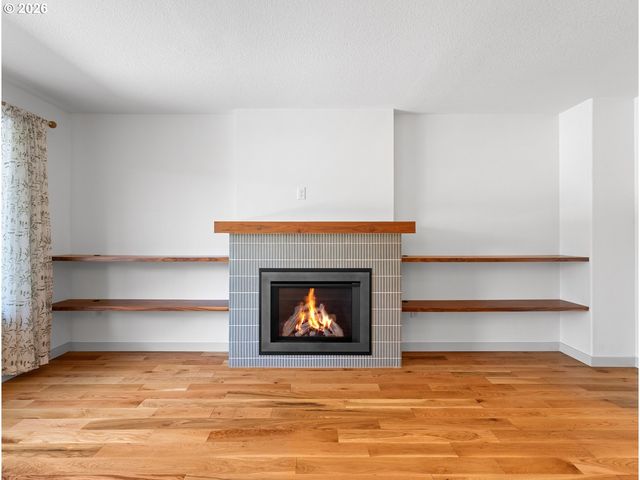 4739 Ne 15TH Ave, Portland, OR 97211