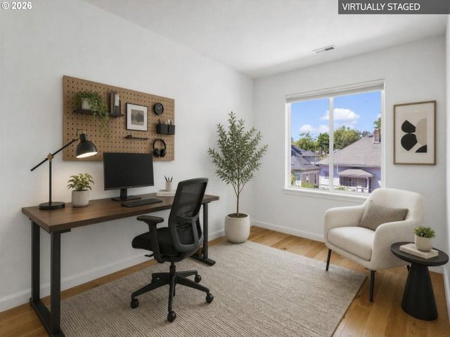 4739 Ne 15TH Ave, Portland, OR 97211