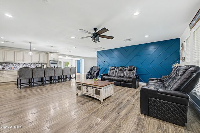 10302 W EARLL Drive, Avondale, AZ 85392