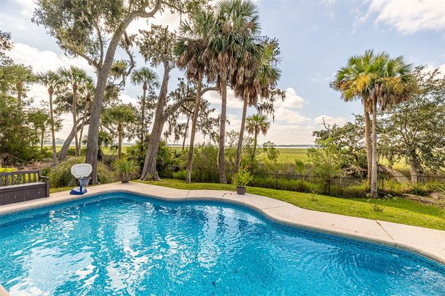 126 Riverwalk Drive, Brunswick, GA 31523