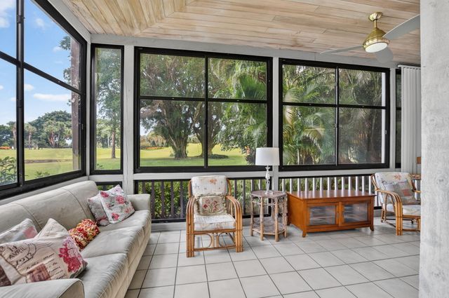 7033 Rain Forest Drive D-4-L, Boca Raton, FL 33434