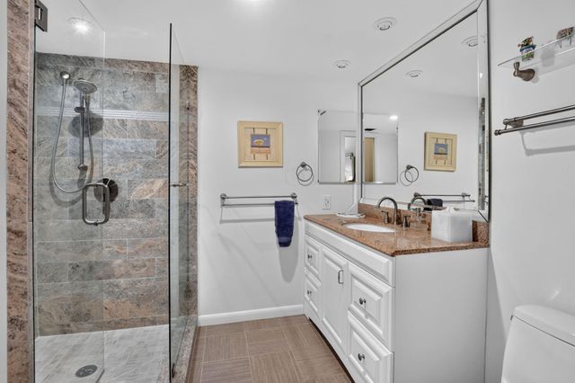 7033 Rain Forest Drive D-4-L, Boca Raton, FL 33434