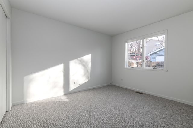 61 Highview Avenue, Fox Lake, IL 60020