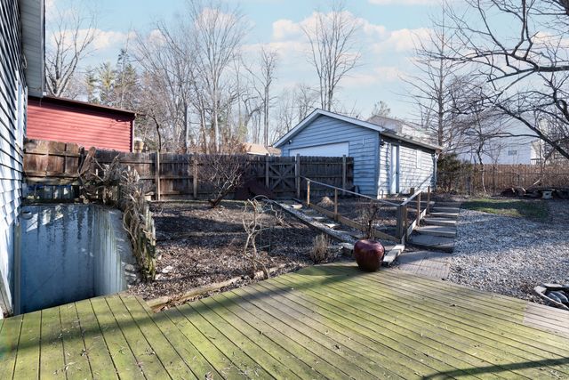 61 Highview Avenue, Fox Lake, IL 60020