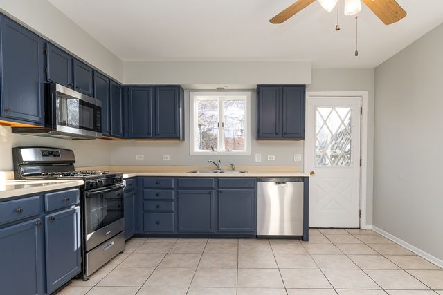 61 Highview Avenue, Fox Lake, IL 60020