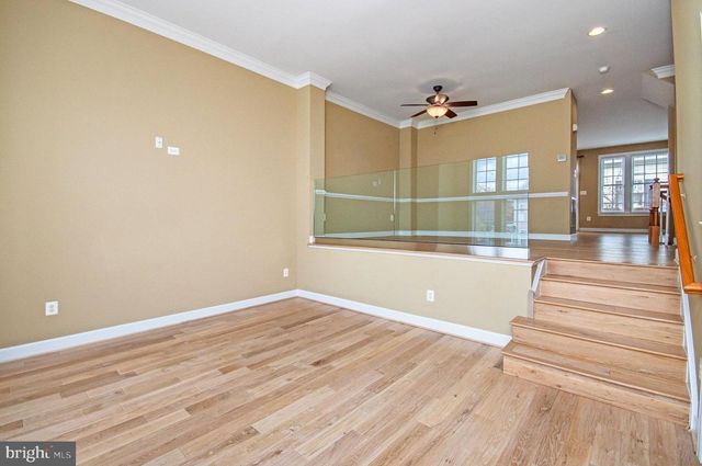 709 BELMONT BAY DR, Woodbridge, VA 22191