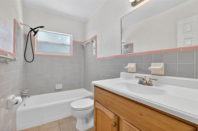 3673 SEAROBIN DRIVE SE, St Petersburg, FL 33705