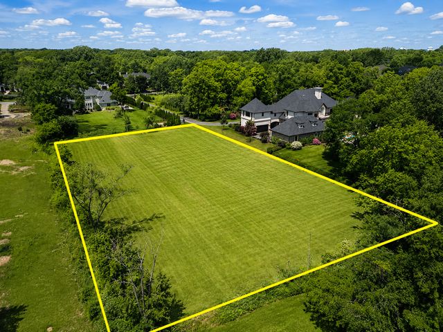 5s541 S Radcliff Road, Naperville, IL 60563
