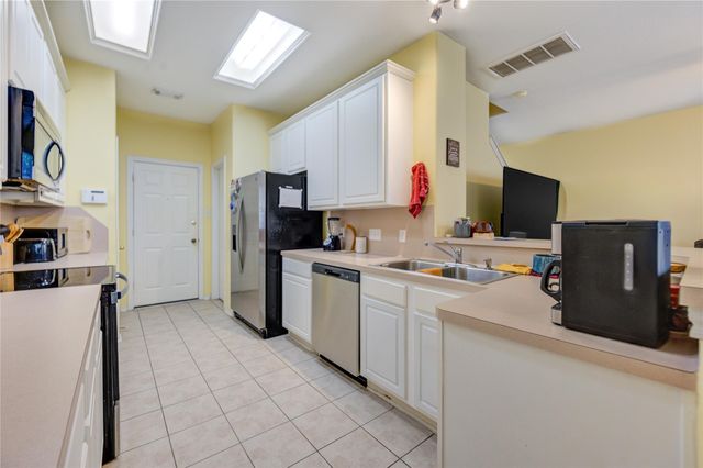 16631 Newglen Lane, Houston, TX 77084