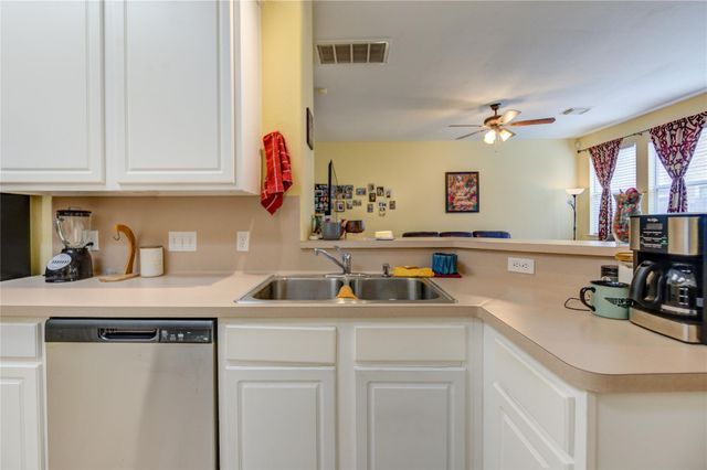 16631 Newglen Lane, Houston, TX 77084