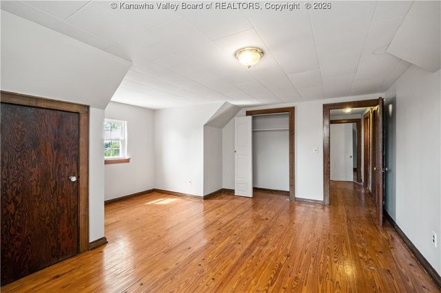 2441 3rd Avenue, Nitro, WV 25143