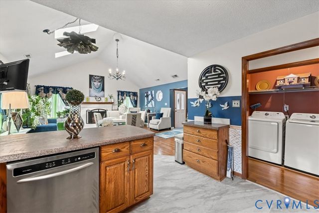 3020 W Grant St, Hopewell, VA 23860