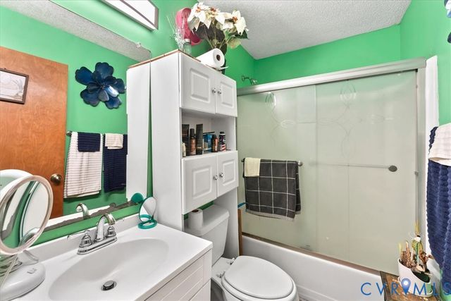 3020 W Grant St, Hopewell, VA 23860