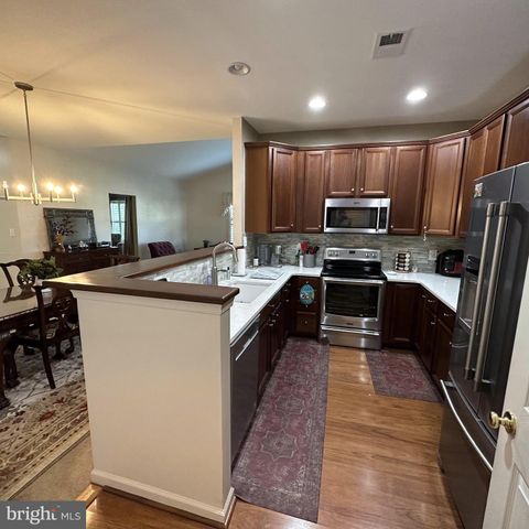 3320 PORTRAIT WAY, Chambersburg, PA 17202