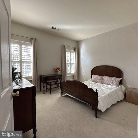 3320 PORTRAIT WAY, Chambersburg, PA 17202