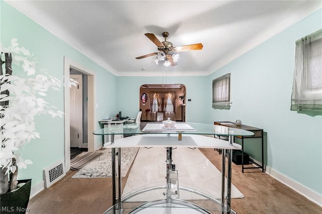18701 Meredith Avenue, Euclid, OH 44119