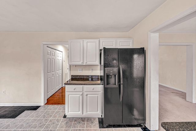 6940 Linn DR, Roanoke, VA 24019