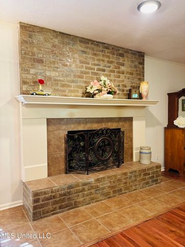 118 Pine Ridge Road, Florence, MS 39073