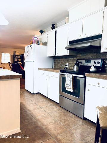 118 Pine Ridge Road, Florence, MS 39073