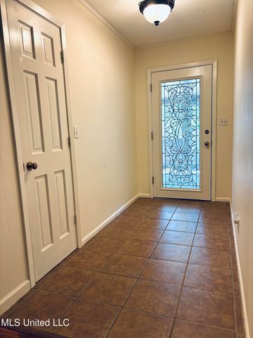 118 Pine Ridge Road, Florence, MS 39073