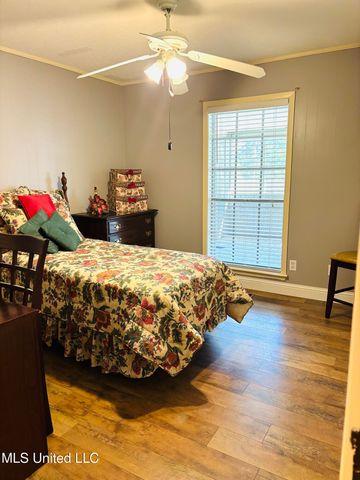 118 Pine Ridge Road, Florence, MS 39073