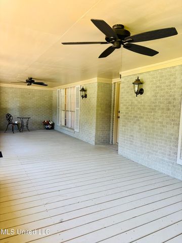 118 Pine Ridge Road, Florence, MS 39073