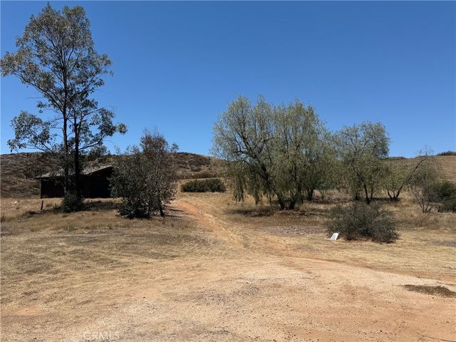 37475 Crown Valley, Temecula, CA 92592