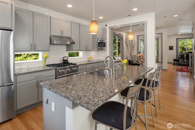 3101 S Adams Street, Seattle, WA 98108