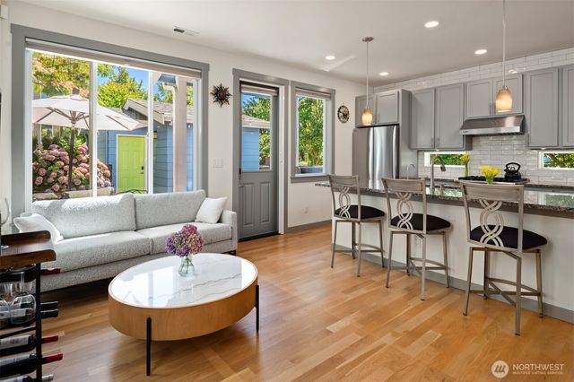 3101 S Adams Street, Seattle, WA 98108