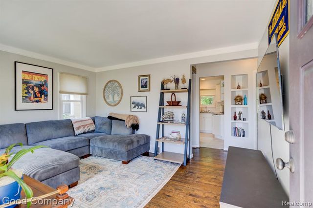 421 Channing Street, Ferndale, MI 48220