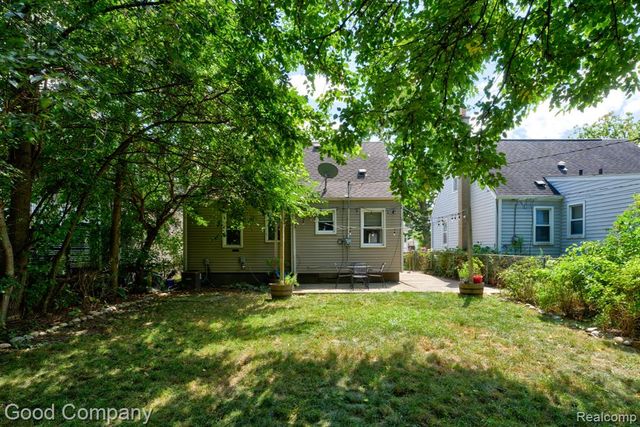 421 Channing Street, Ferndale, MI 48220