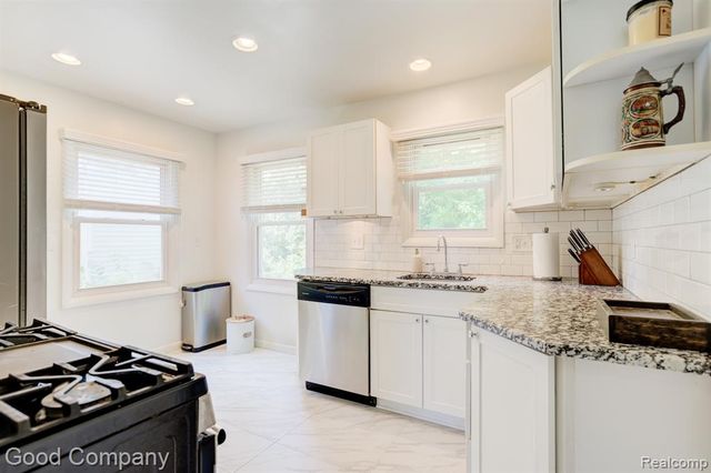 421 Channing Street, Ferndale, MI 48220