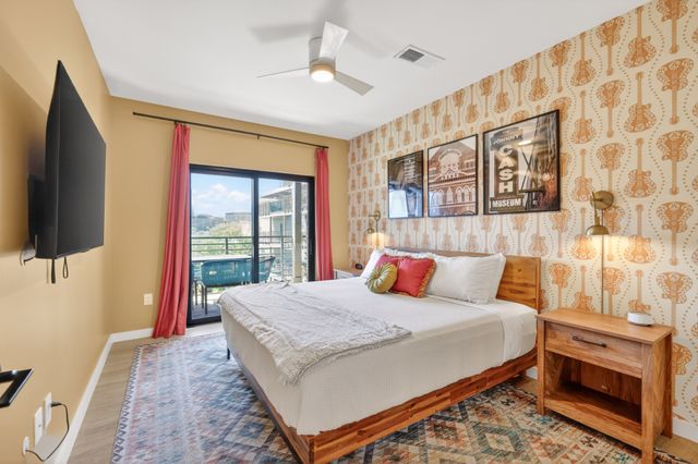 635 7th Ave S Apt 514, Nashville, TN 37203