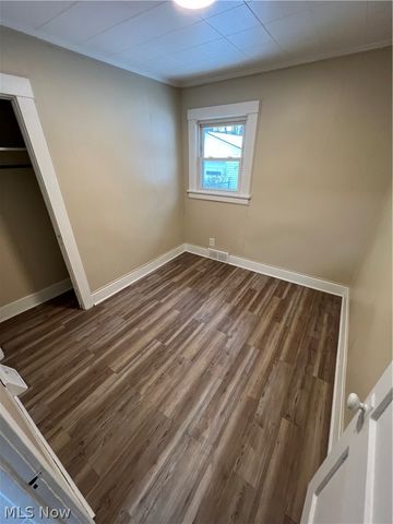 25 S Osborn Avenue, Youngstown, OH 44509